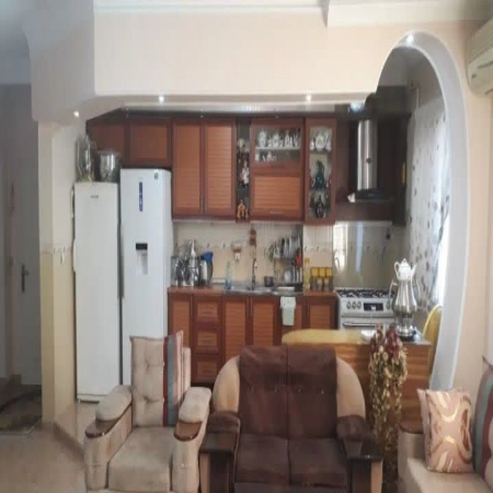 90متری استرابادی 