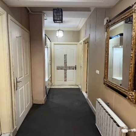 100متری استرابادی 