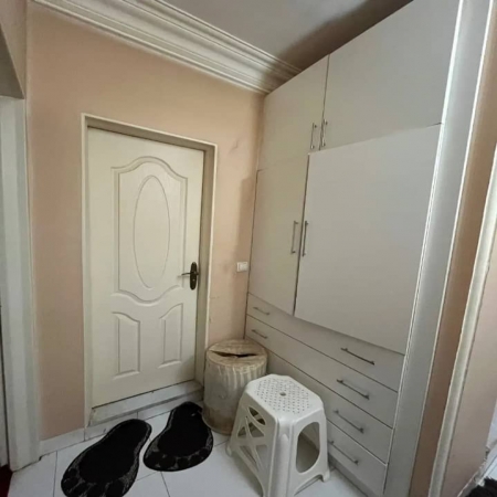 94متری پنج آذر 