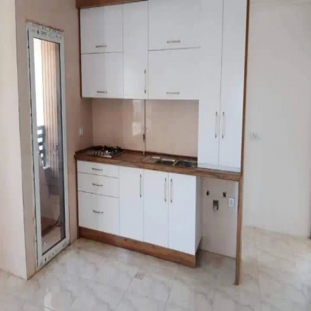 110متری لادن