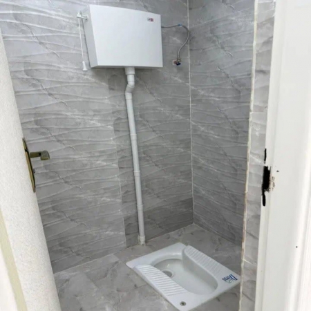 90متری پنج آذر 