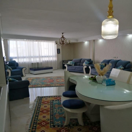 110متری استرابادی 