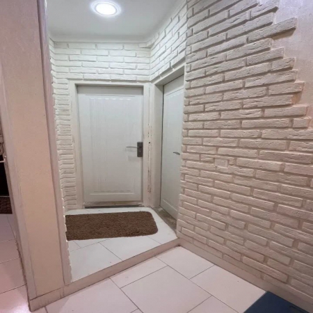 115 متری استرابادی 