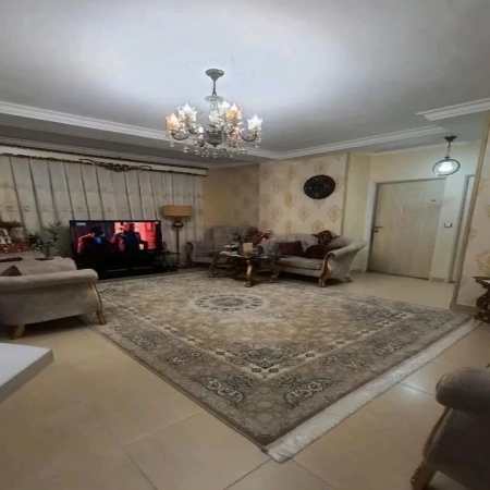 82متری لادن