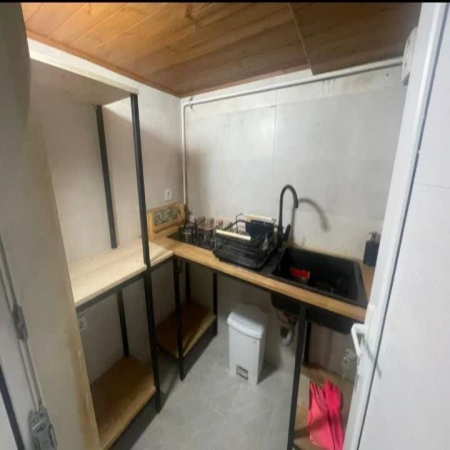 68 متری جانباز 