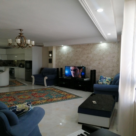 110 متری  استرابادی