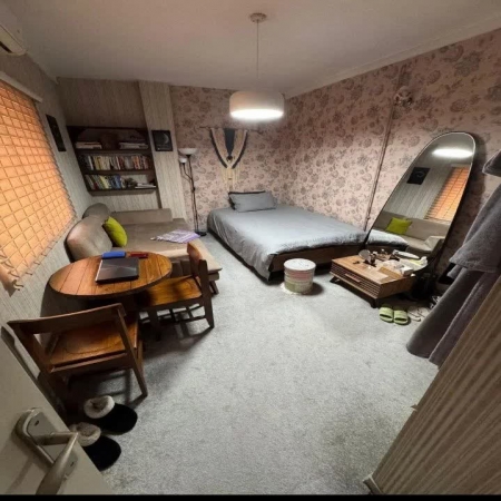 106متری پنج آذر