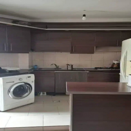 83 متری عدالت