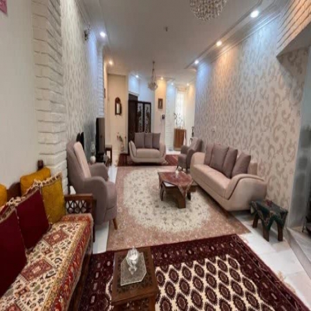 115 متری استرابادی 