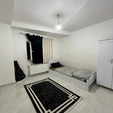 80متری کوی بازرگانی 