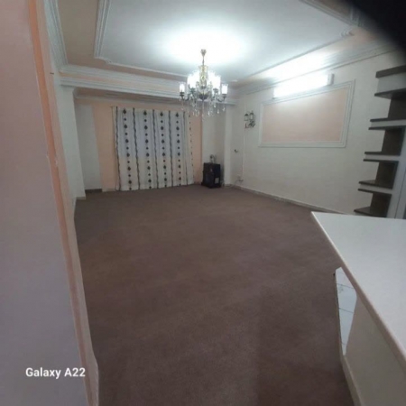 80متری ناهارخوران