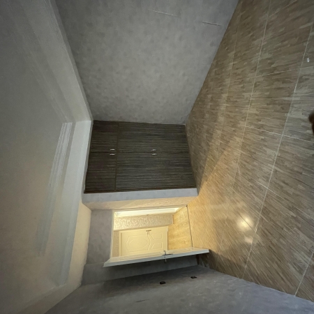 135 متری آپادانا 