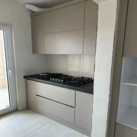 170متری زیباشهر