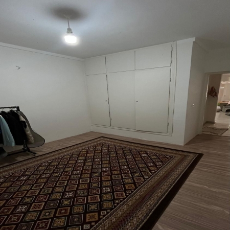 83متری جانبازان
