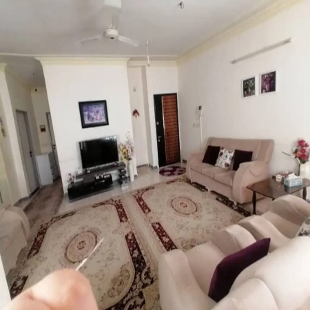 106متری پنج آذر 