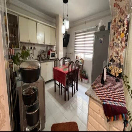 115 متری استرابادی 