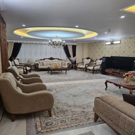 130 متری ناهارخوران 