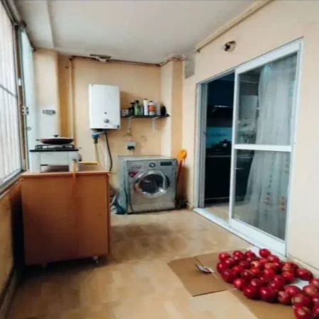 81متری گلشهر 