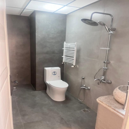 115 متری آپادانا