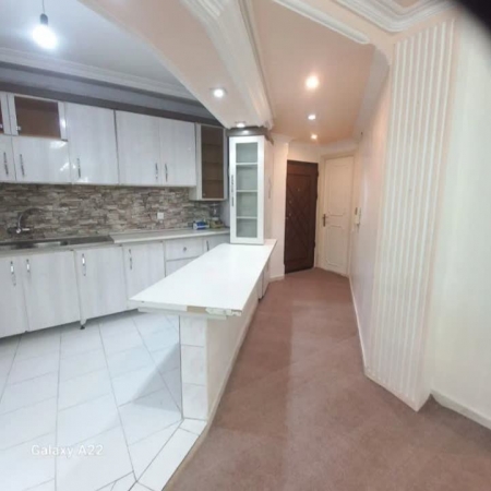 80متری ناهارخوران