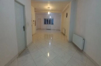 130 متری جام جم
