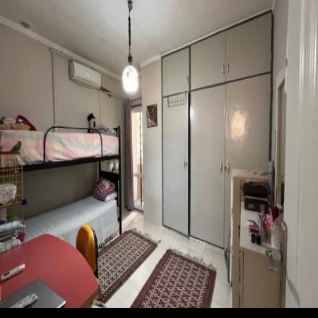115 متری استرابادی 