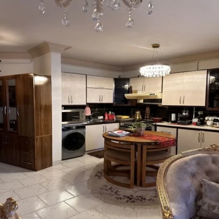 90متری گلشهر 