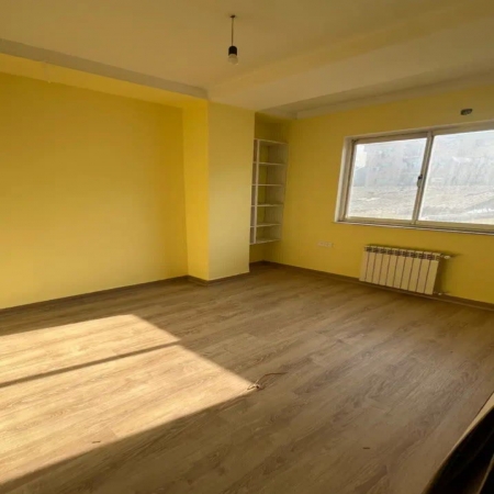 77 متری بهاران